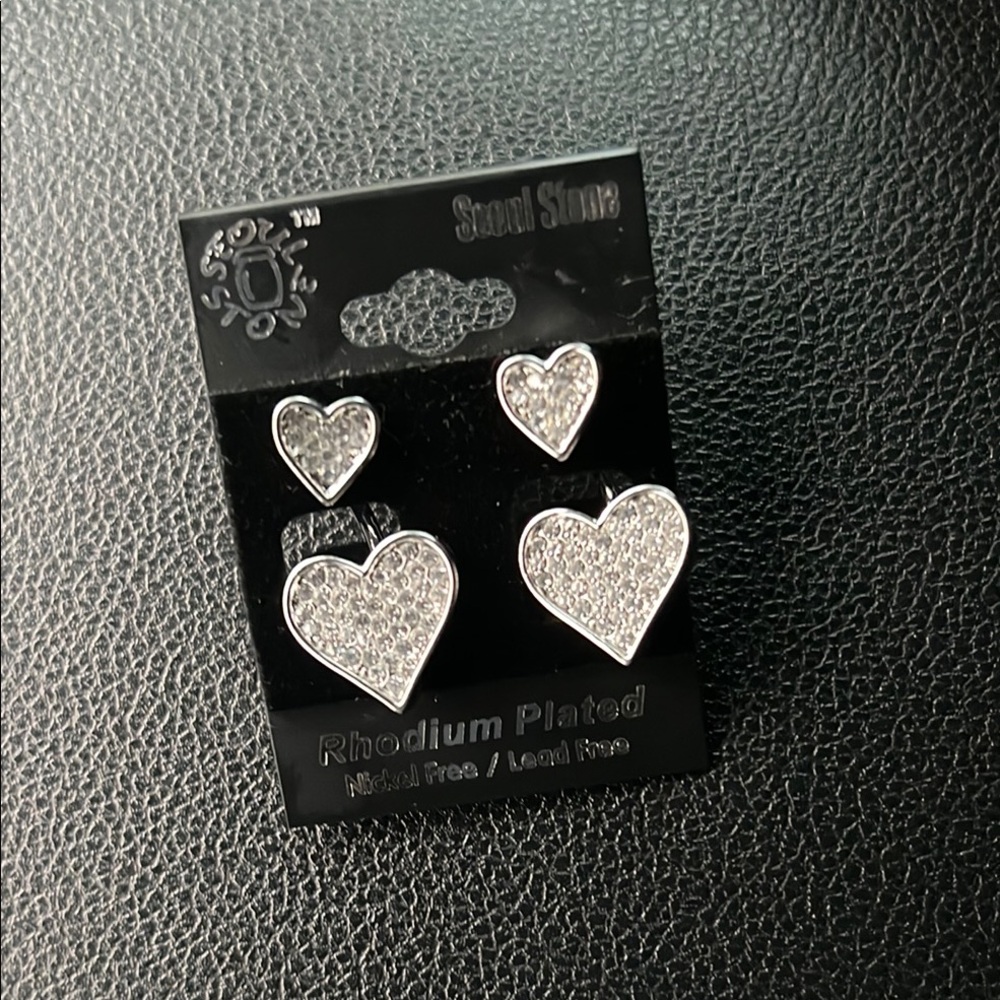 Silver Heart Earrings Set